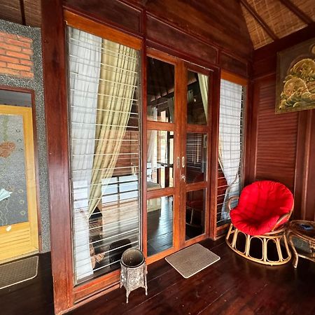 Giri Hill Homestay Нуса-Дуа Екстер'єр фото
